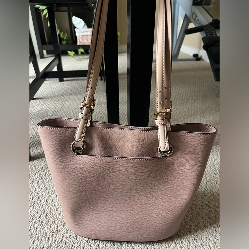 Michael Kors Leather Fawn Peach Medium Tote